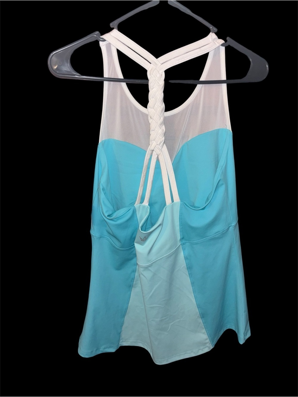 DISNEY inspo FROZEN WOMEN'S ATHLETIC TANK Light Blue and White Flow Tank NWOT XX - Picture 7 of 12